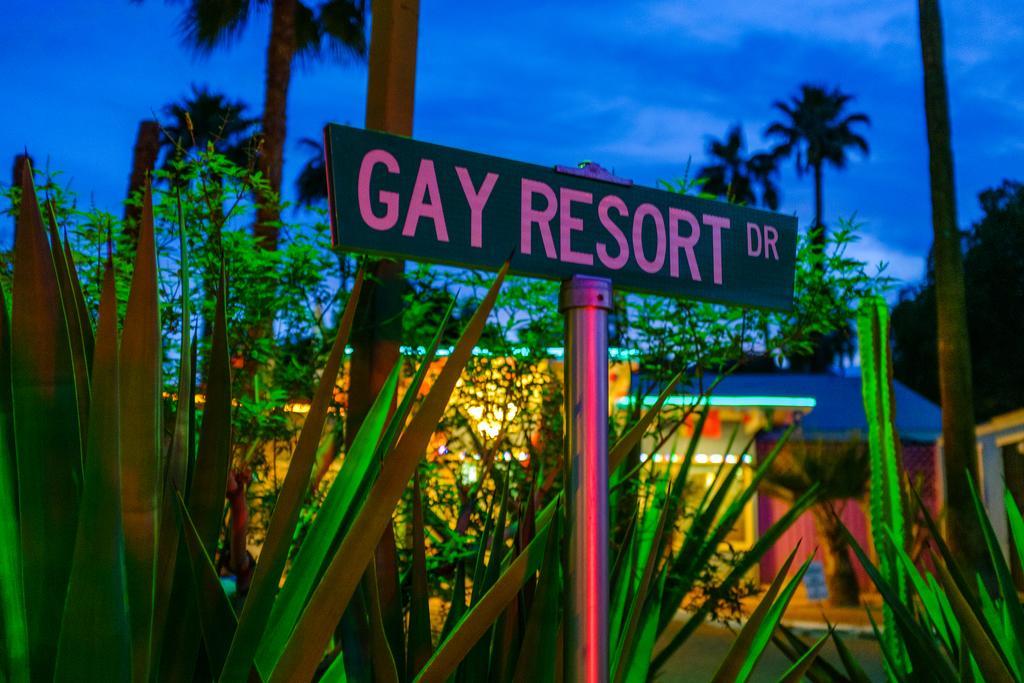 Ccbc Resort Hotel - A Gay Men'S Resort Катідрал-Сіті Екстер'єр фото